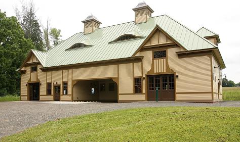 barn_exteior_img_9111